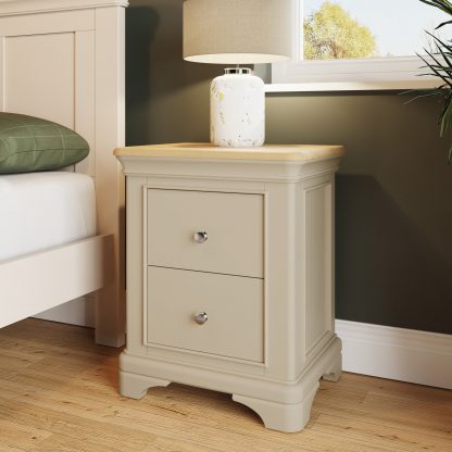 Faire 2 Drawer Bedside in Putty with Oak Top - Image 8